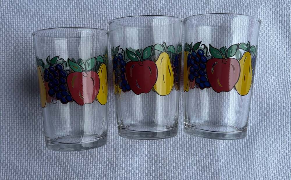 Set of 3 Vintage KIG Indonesia Fruit Motif Juice Glasses